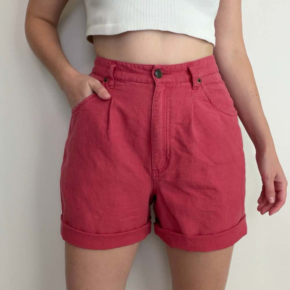 Vintage Red Linen Blend High-Waisted Pleated Shorts